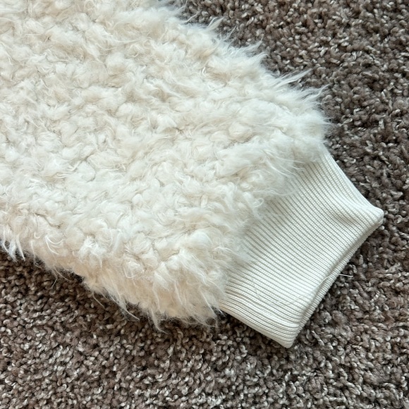 NWT Abercrombie & Fitch faux fur Jacket M - Picture 9 of 11